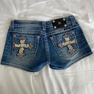 Miss Me cross pocket Shorts 27